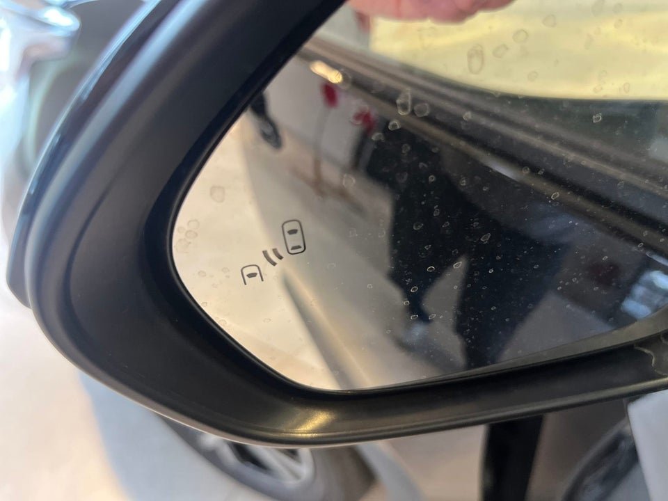 Toyota Yaris 1,5 Hybrid Style e-CVT Van 5d