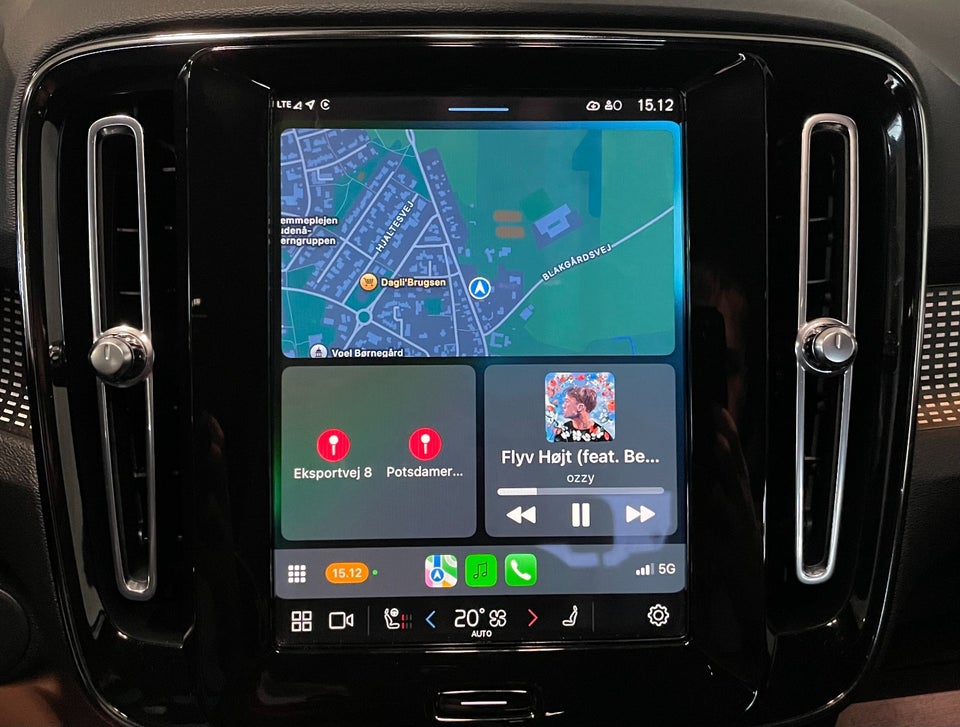 Volvo XC40 P6 ReCharge Core 5d