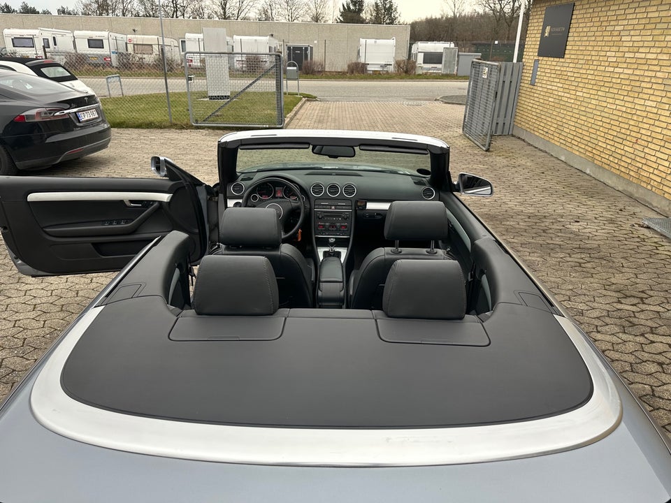 Audi A4 1,8 T 163 Cabriolet 2d