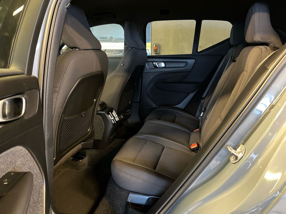 Volvo XC40 ReCharge Core 5d