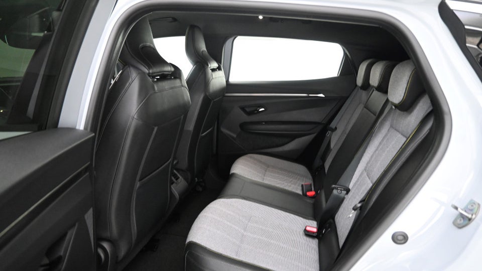 Renault Megane E-Tech 60 Techno 5d