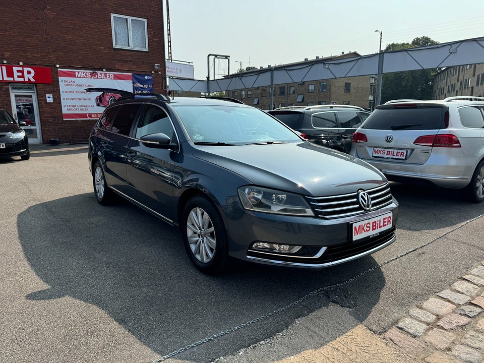 VW Passat 1,6 TDi 105 Comfortline Variant BMT 5d