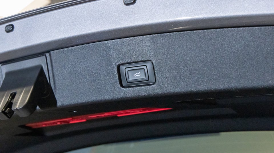 Audi Q4 e-tron 45 S-line 5d