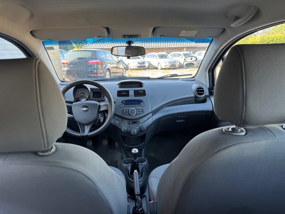 Chevrolet Spark 1,0 LE 5d
