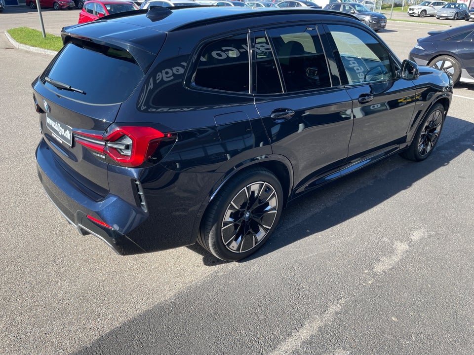 BMW iX3 Charged M-Sport 5d