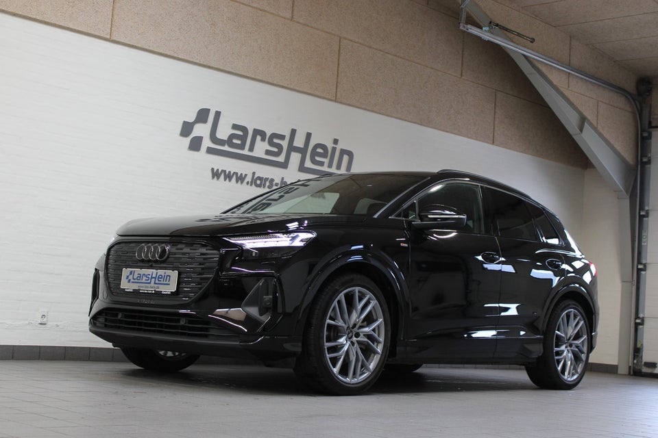 Audi Q4 e-tron 45 S-line 5d