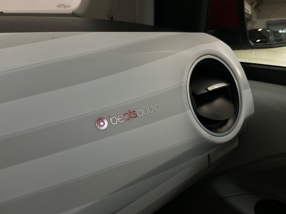 VW Up! 1,0 TSi 90 Beats Up! BMT 5d