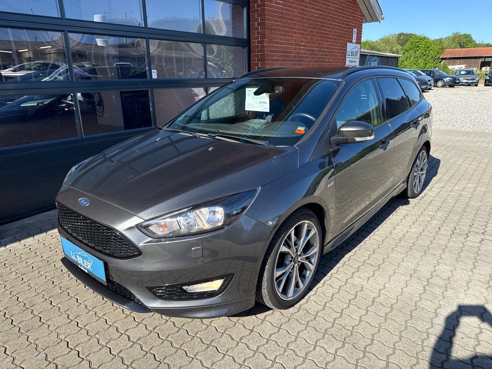 Ford Focus 1,0 EcoBoost ST-Line stc. 5d