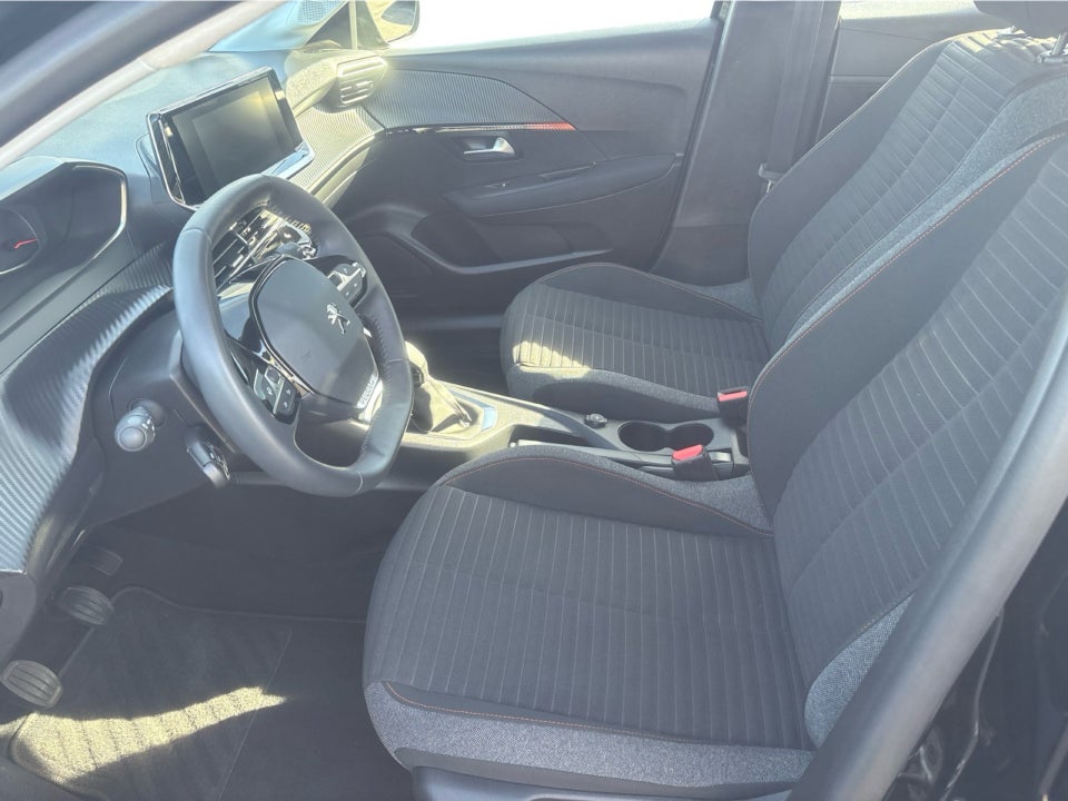 Peugeot 208 1,2 PureTech 75 Drive 5d