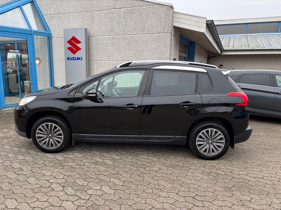 Peugeot 2008 1,2 VTi 82 Active Sky 5d