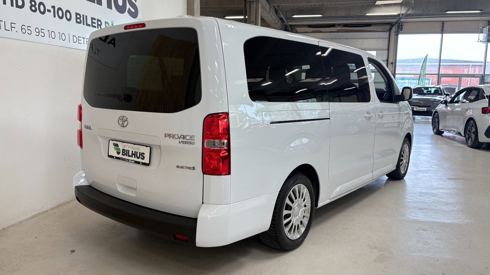 Toyota ProAce Verso 75 Long Combi 9prs