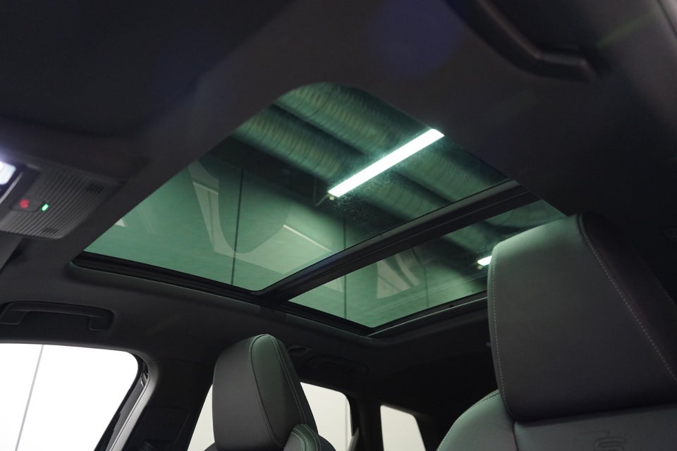 Audi Q4 e-tron 45 S-line 5d