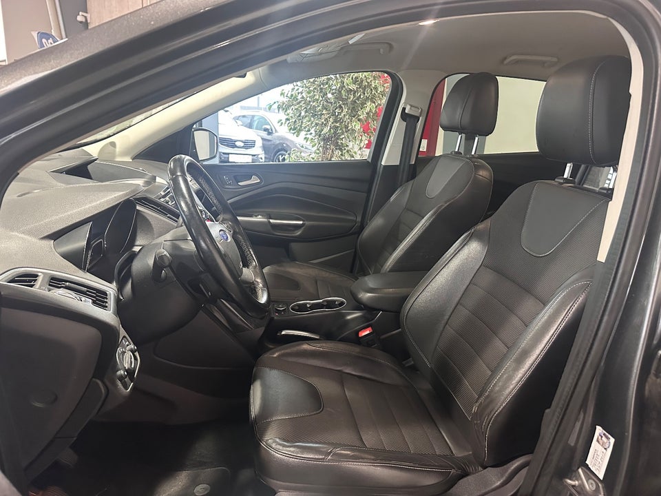 Ford Kuga 2,0 TDCi 163 Titanium+ AWD Van 5d