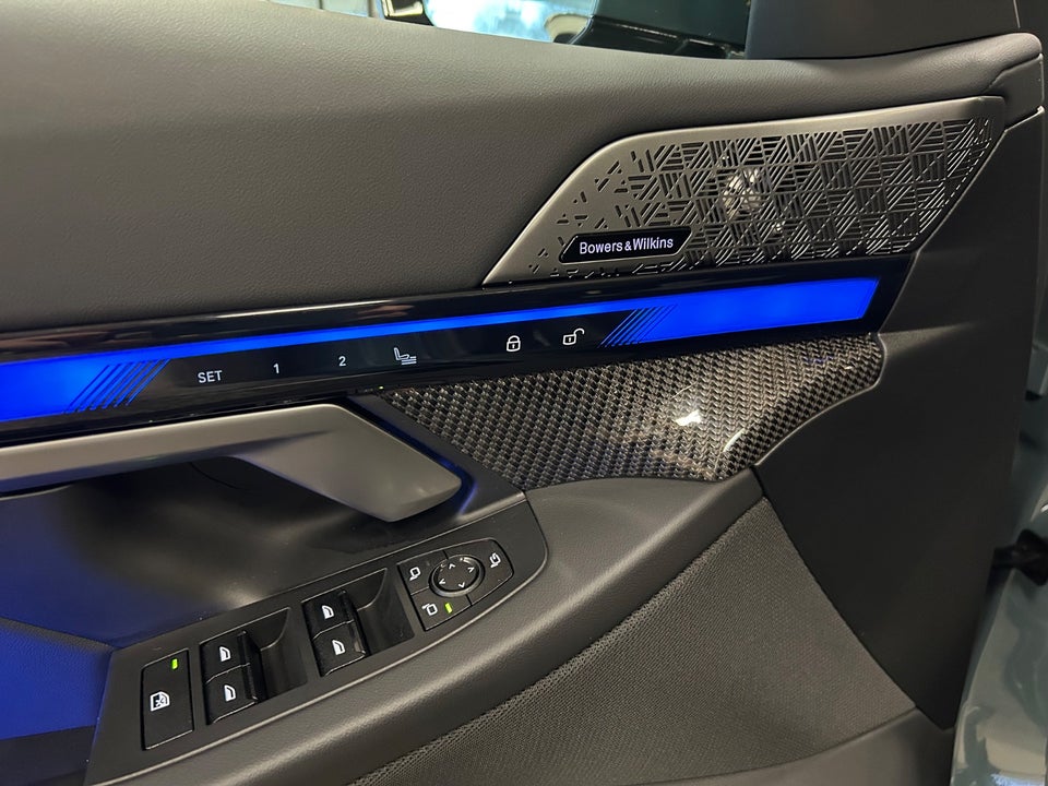 BMW i5 eDrive40 Touring Fully Charged 5d