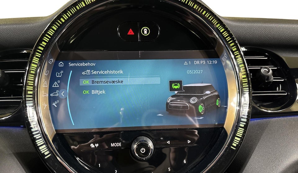 MINI Cooper SE Classic Trim 3d