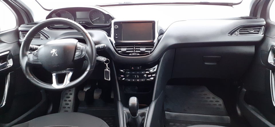 Peugeot 208 1,6 BlueHDi 100 Active 5d