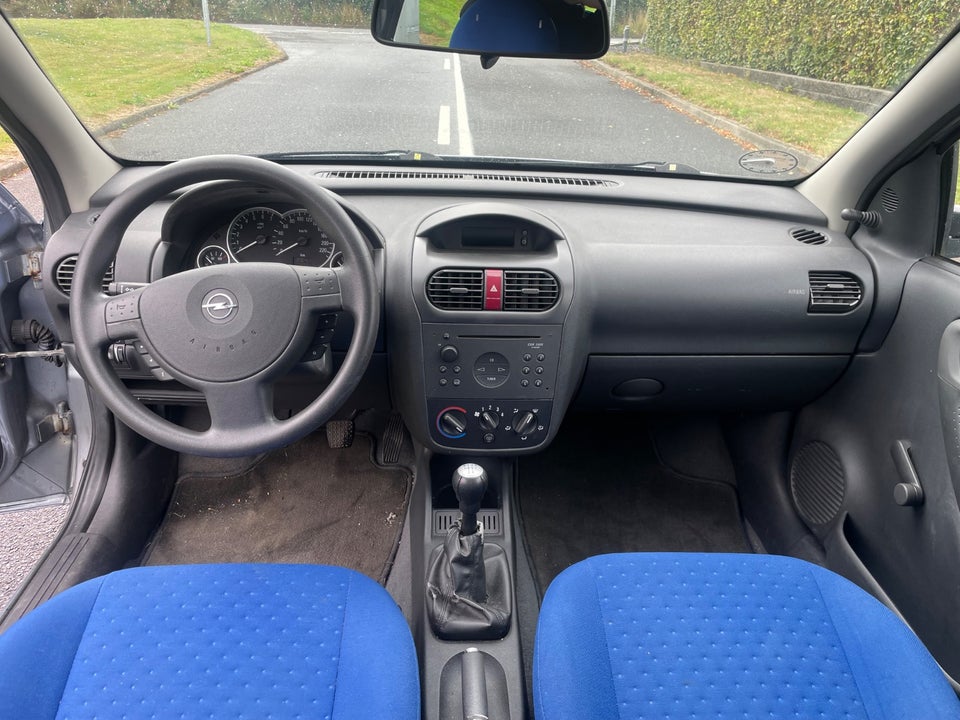 Opel Corsa 1,2 16V Comfort 3d