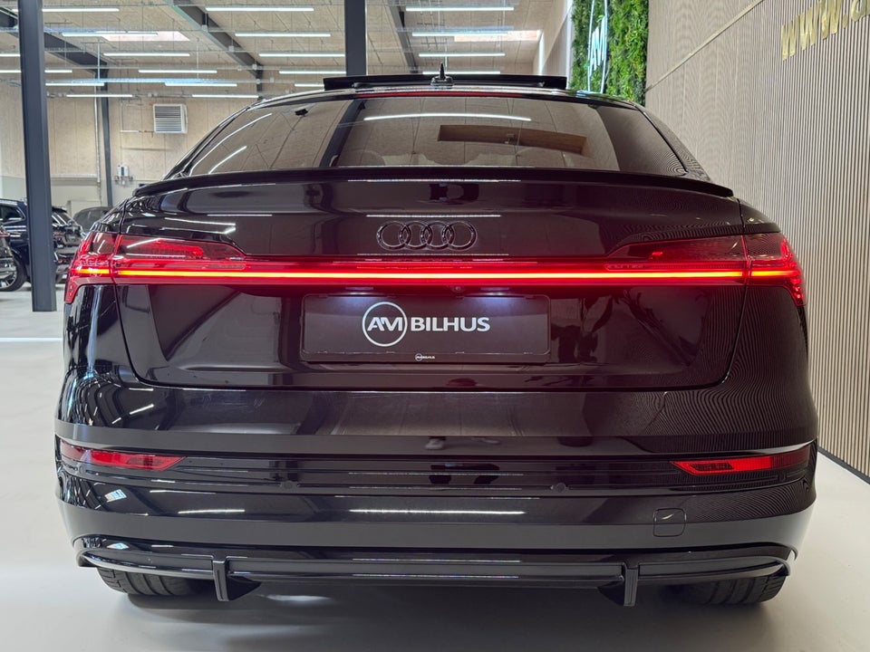 Audi e-tron 55 Black Edition Sportback quattro 5d