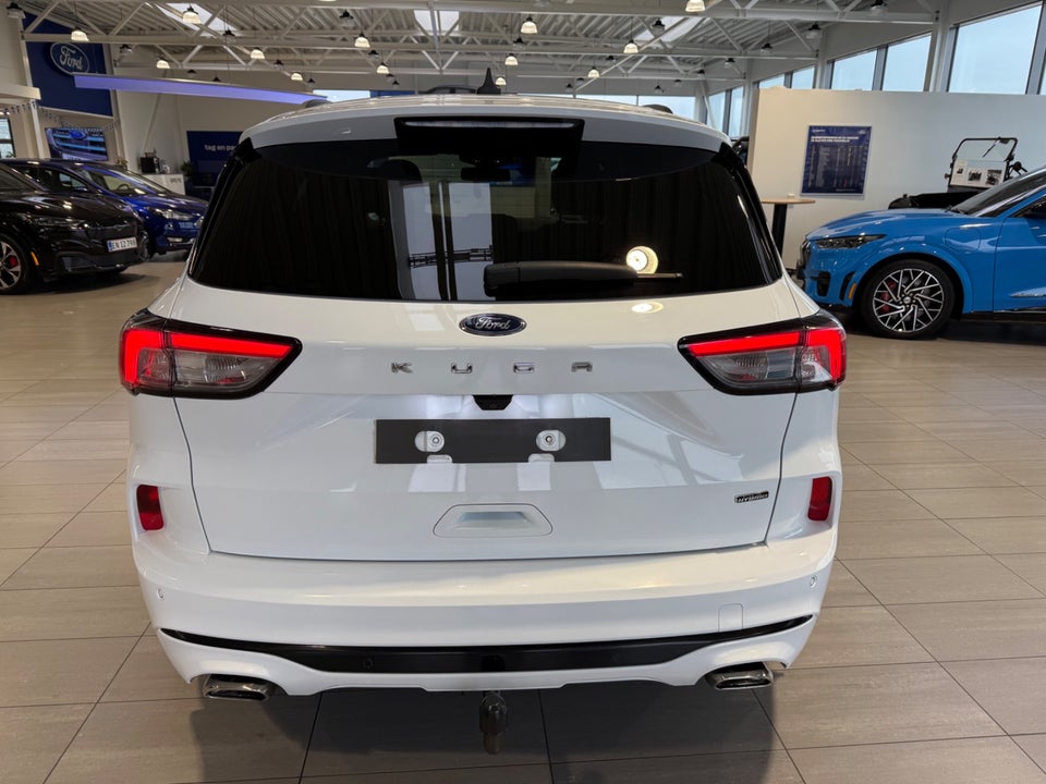 Ford Kuga 2,5 PHEV ST-Line CVT 5d
