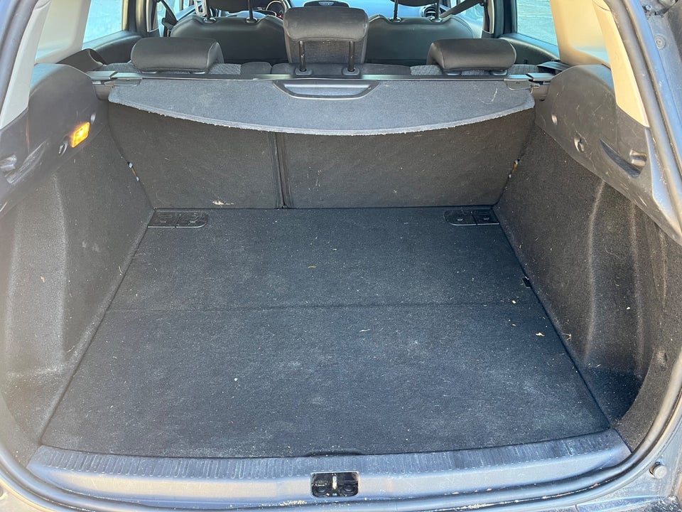 Renault Clio IV 0,9 TCe 90 Limited Sport Tourer 5d