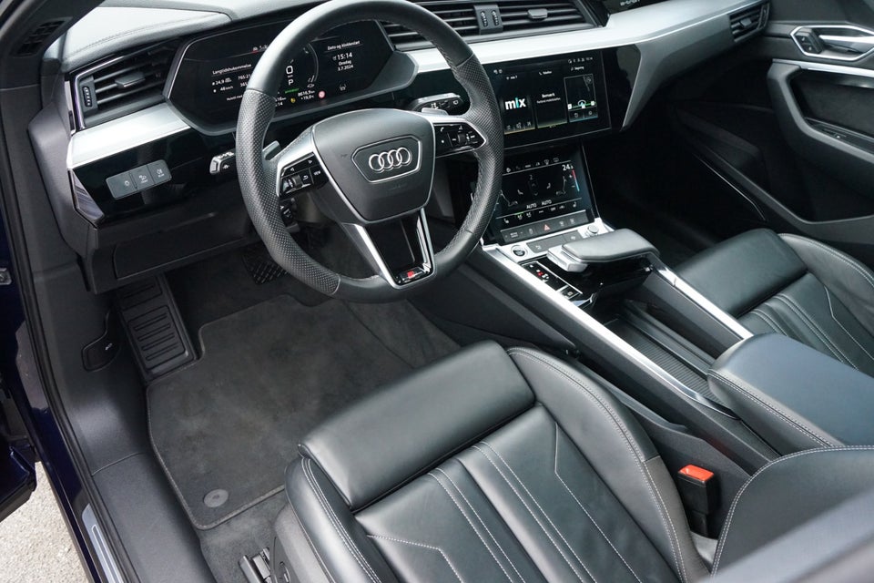 Audi e-tron 55 S-line quattro 5d