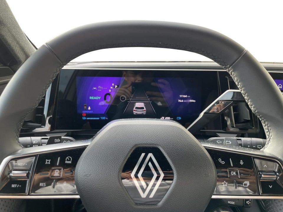 Renault Scenic E-Tech 87 Iconic 5d