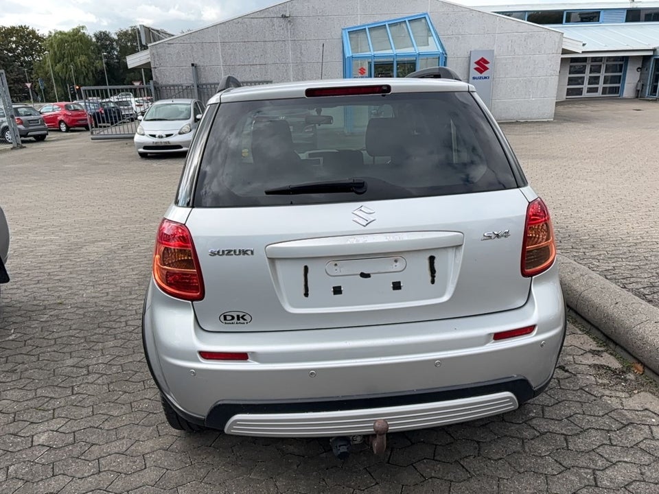 Suzuki SX4 1,6 GL 5d