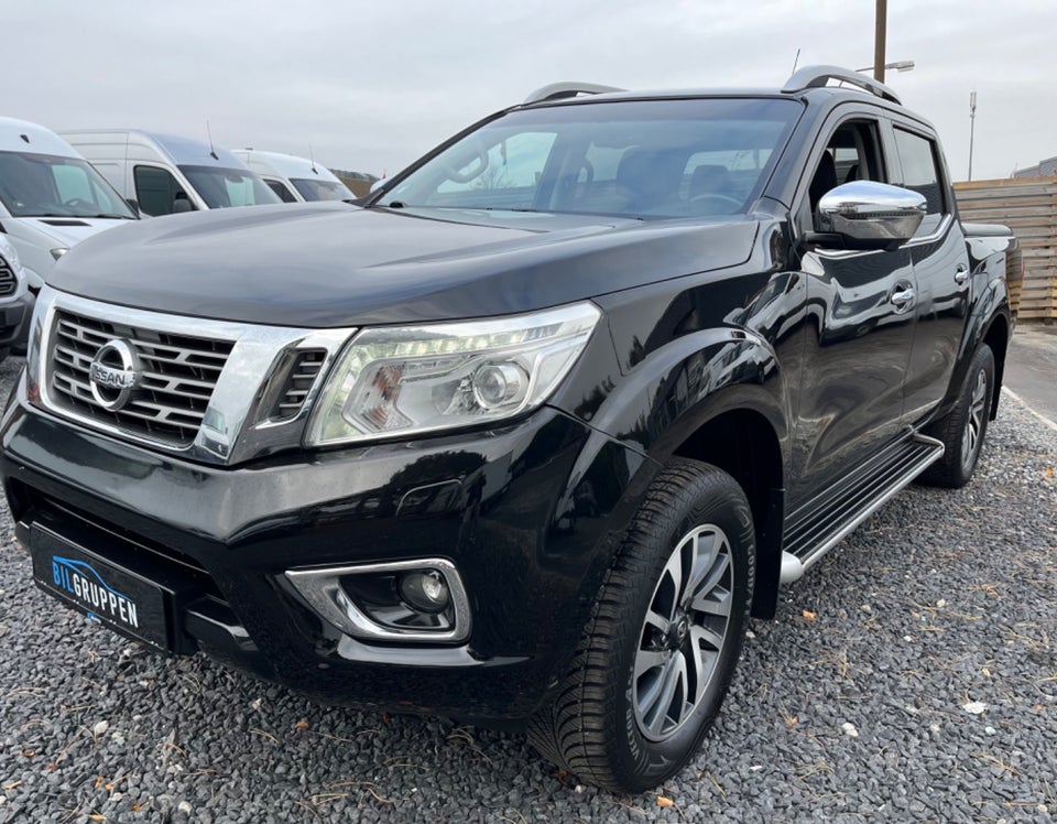 Nissan Navara 2,3 dCi 190 Db.Kab Tekna aut. 4d