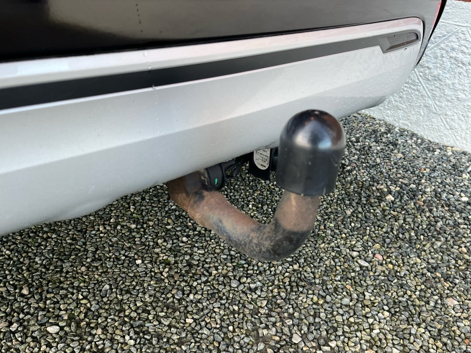 Mitsubishi Outlander 2,4 PHEV Instyle CVT 4WD 5d