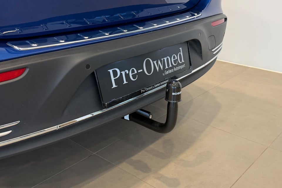 Mercedes EQA300 Progressive 4Matic 5d