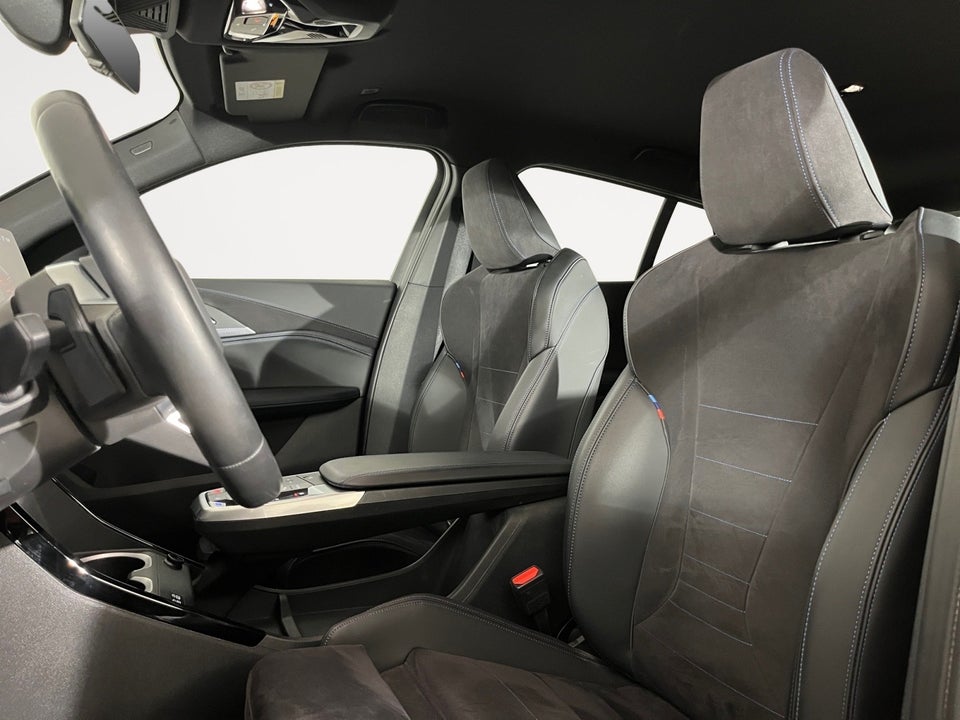 BMW iX2 xDrive30 M-Sport Premium 5d