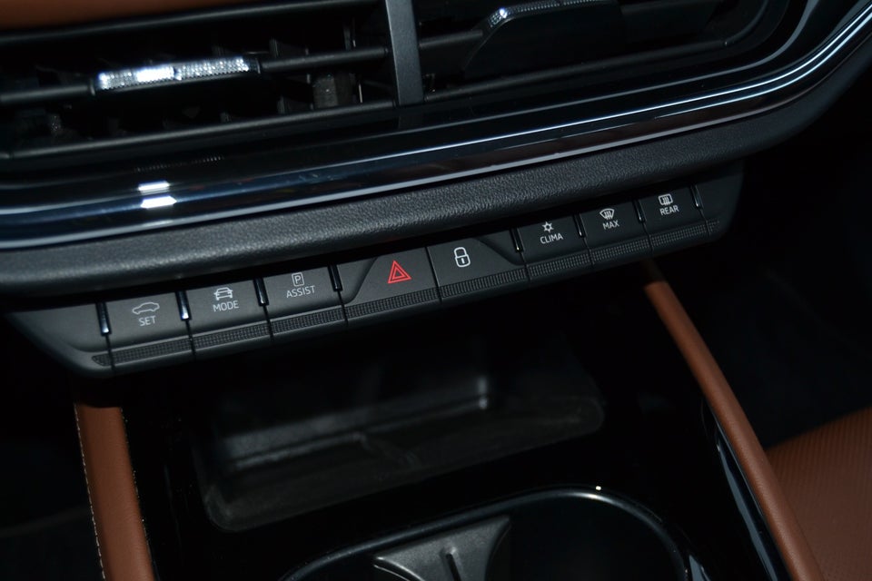 Skoda Enyaq 80 iV Lodge 5d