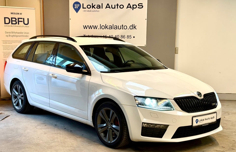 Skoda Octavia 2,0 TSi 220 RS Combi DSG 5d