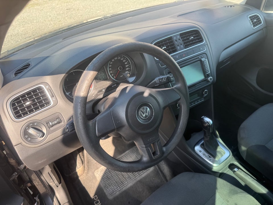 VW Polo 1,6 TDi 90 Trendline DSG 5d