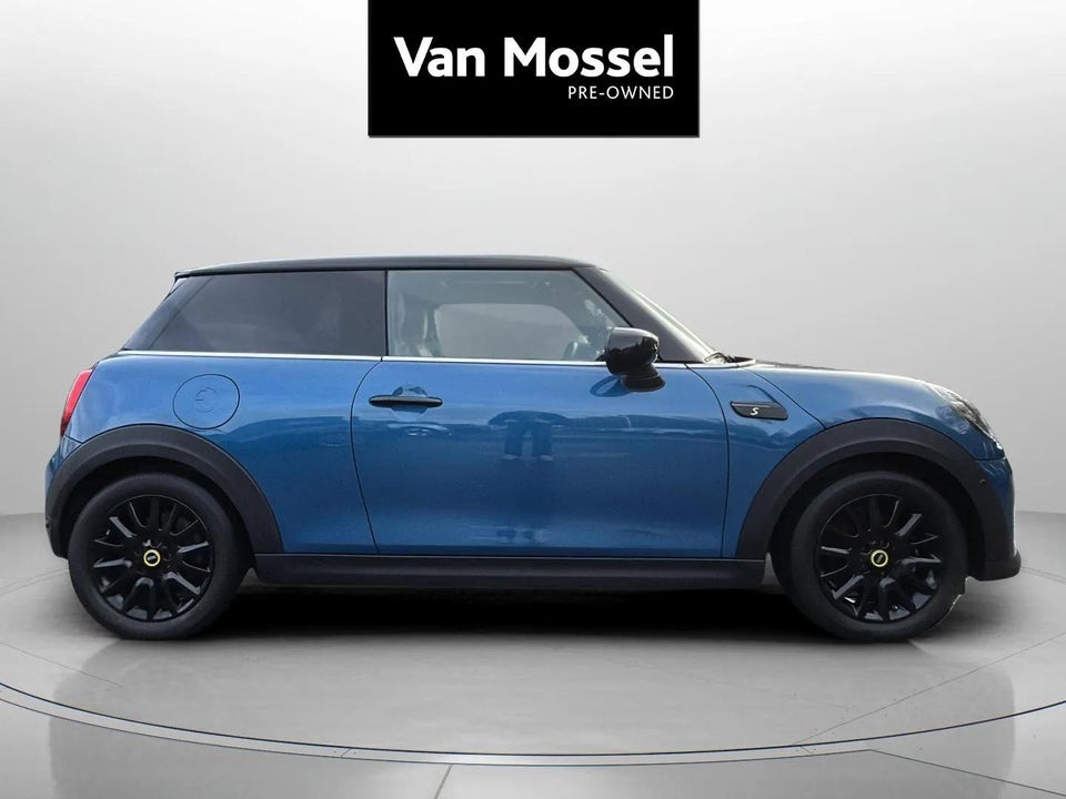 MINI Cooper SE Yours Trim 3d