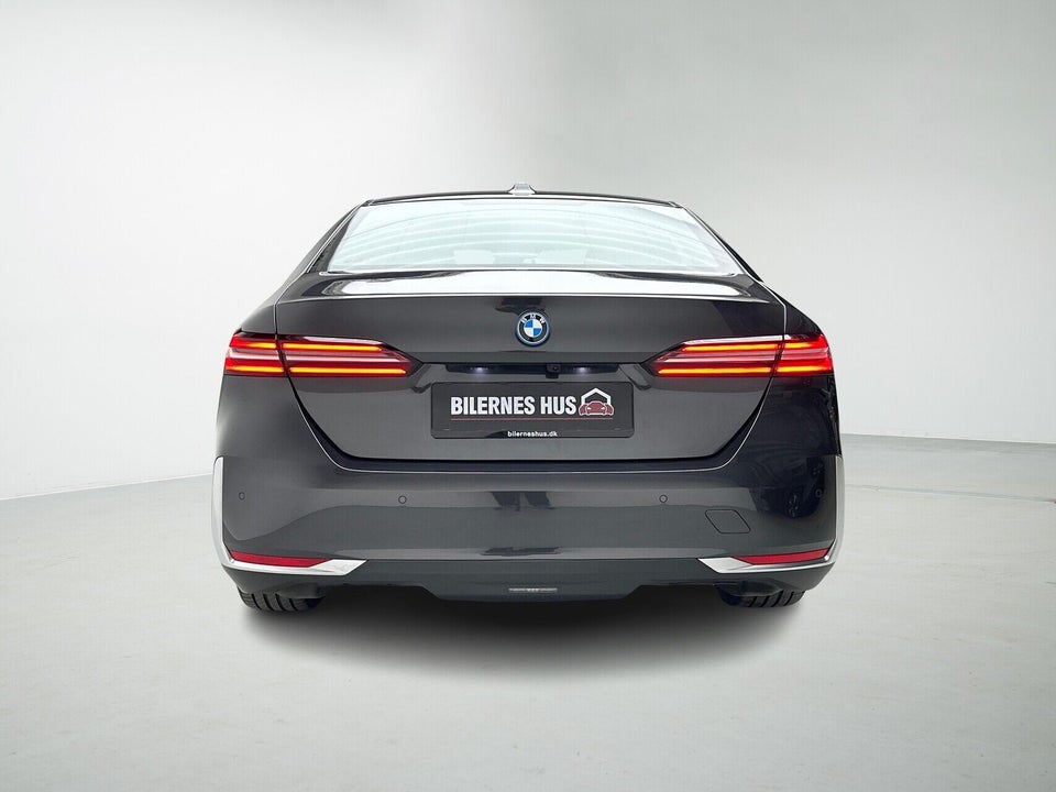 BMW i5 eDrive40 Sport Line 4d