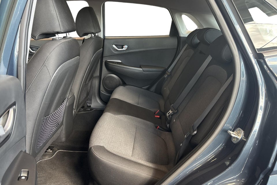 Hyundai Kona 64 EV Select 5d