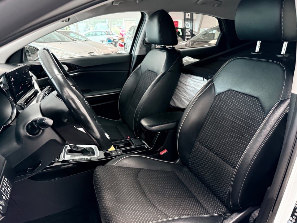 Kia XCeed 1,6 PHEV Upgrade Intro DCT 5d