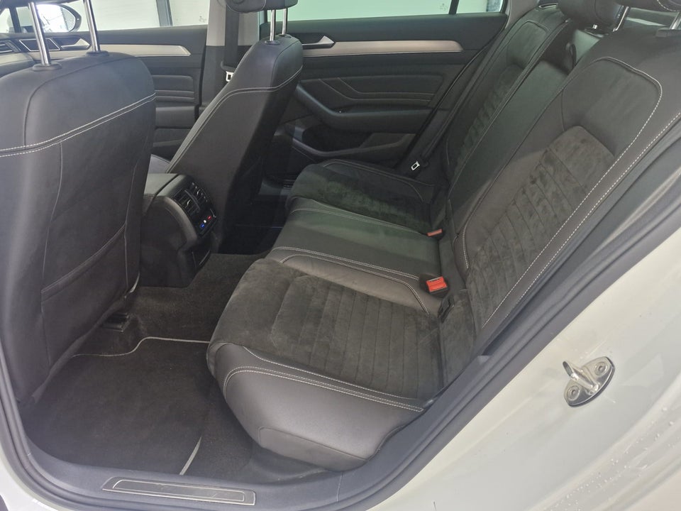 VW Passat 1,5 TSi 150 Elegance+ Variant DSG 5d