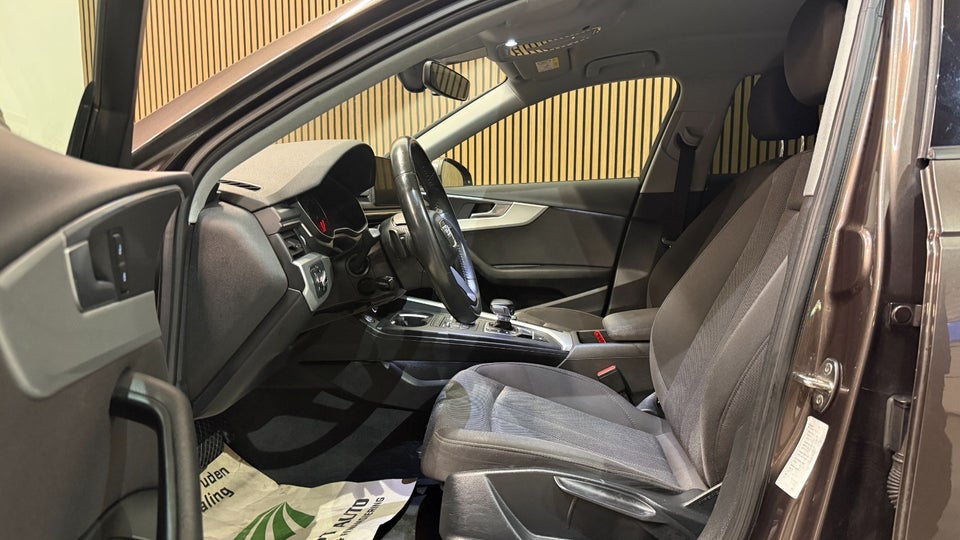 Audi A4 2,0 TDi 190 Avant S-tr. 5d