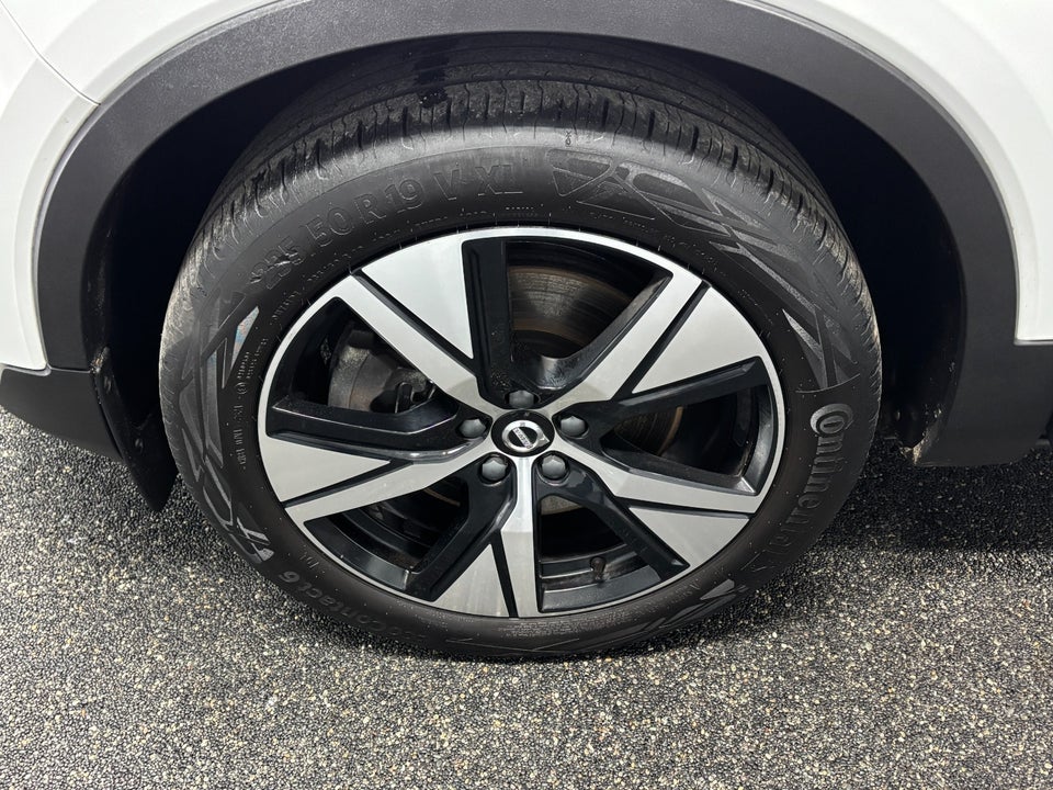 Volvo XC40 1,5 T5 ReCharge R-Design aut. 5d