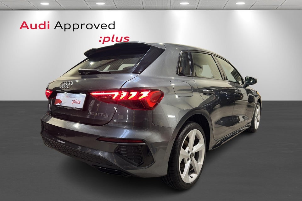 Audi A3 40 TFSi e S-line Sportback S-tr. 5d