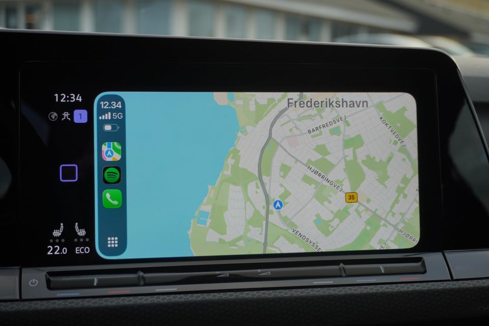 VW Golf VIII 1,4 GTE DSG 5d