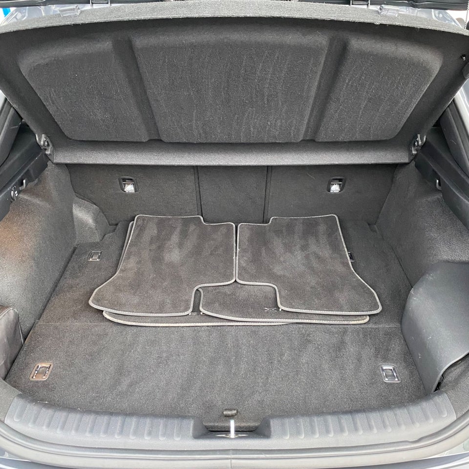 Kia XCeed 1,6 PHEV Upgrade DCT 5d