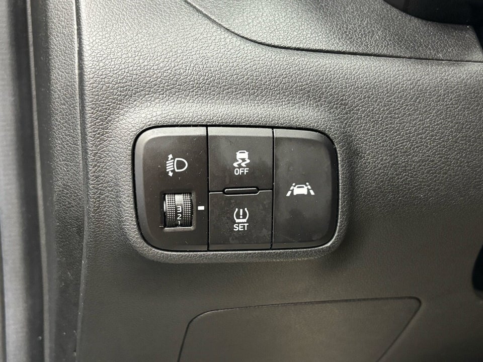 Hyundai i10 1,0 MPi Essential 5d