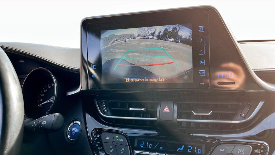 Toyota C-HR 1,8 Hybrid Selected CVT 5d