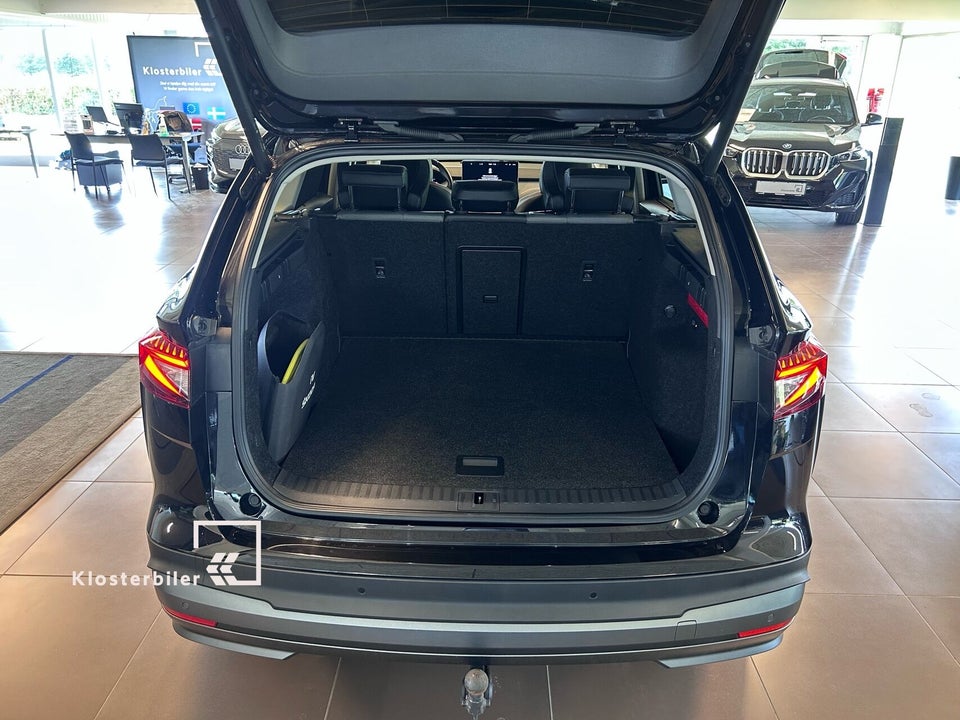 Skoda Enyaq 80 iV Plus Loft 5d