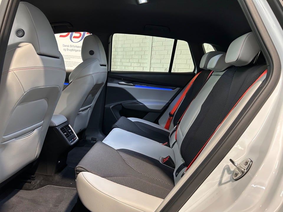 Skoda Elroq 85 iV Lodge 5d