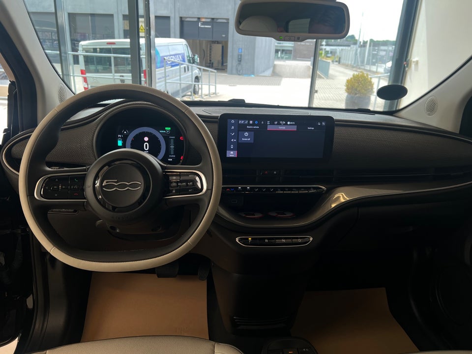 Fiat 500e 42 la Prima 3d