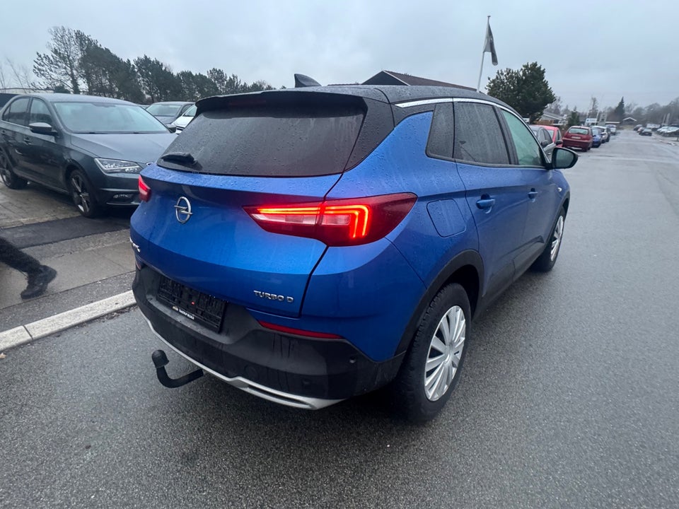 Opel Grandland X 1,6 CDTi 120 Innovation aut. 5d